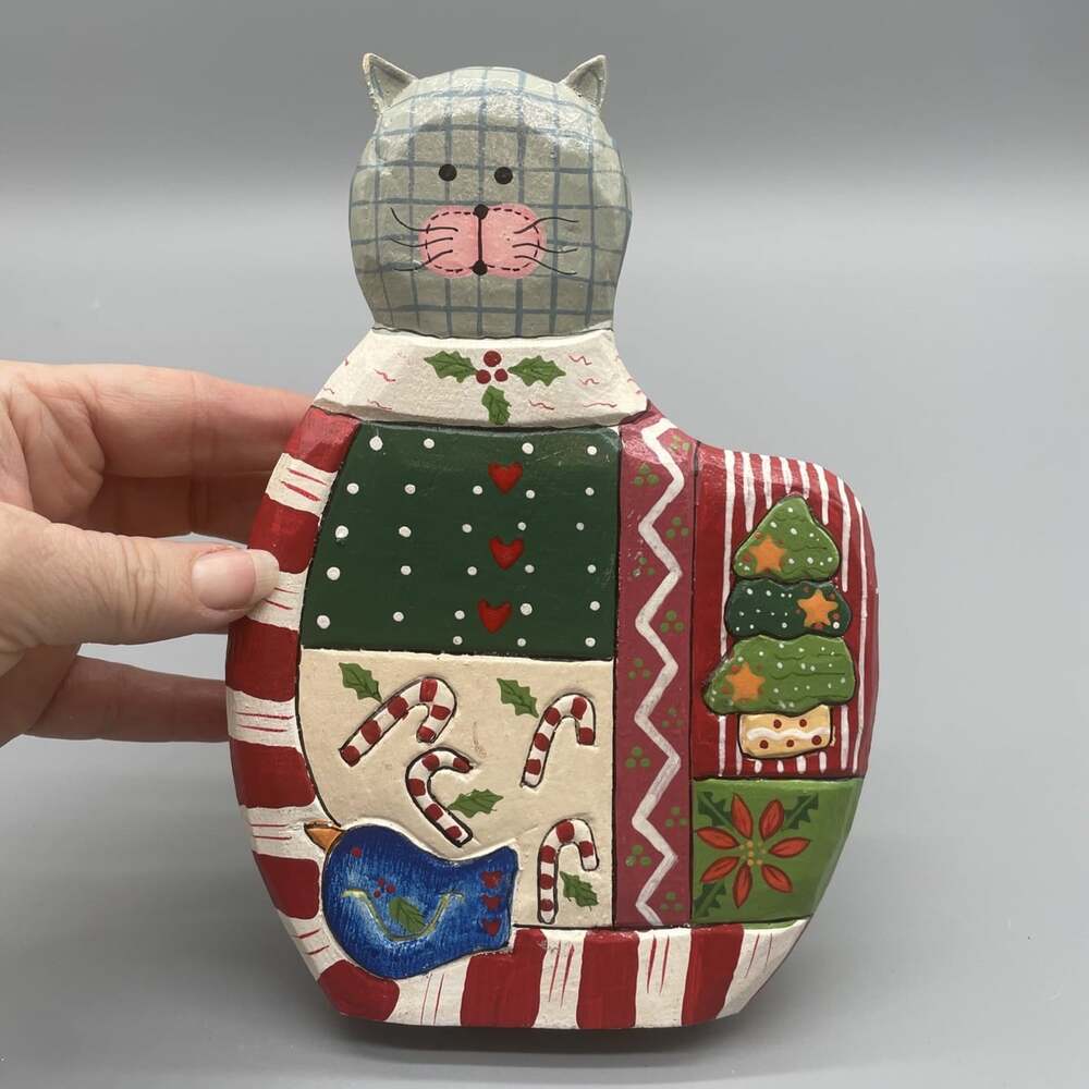 Vintage Folk Art Wooden Christmas Kitty Cat 8”x5.5” Cottage Core Shelf Sitter